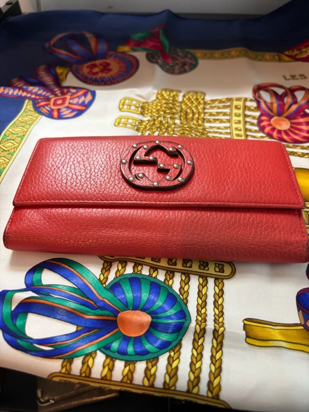 Stunning Gucci Studded Soho Continental Wallet – Red Leather - Picture 3 of 13